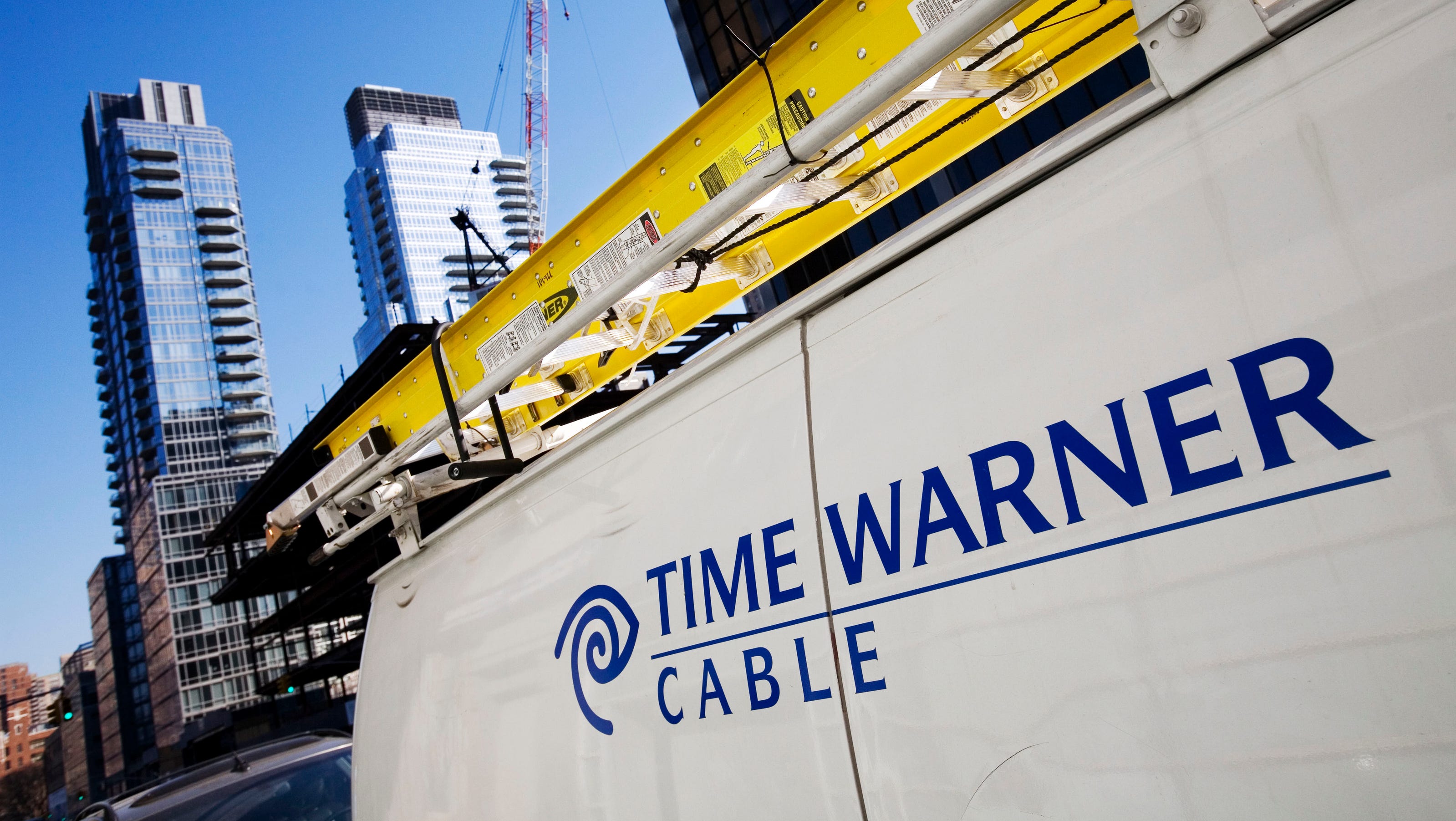 time warner cable living room