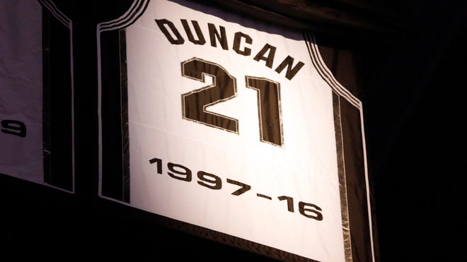 The Big Fundamental, Tim Duncan retires after 19 seasons