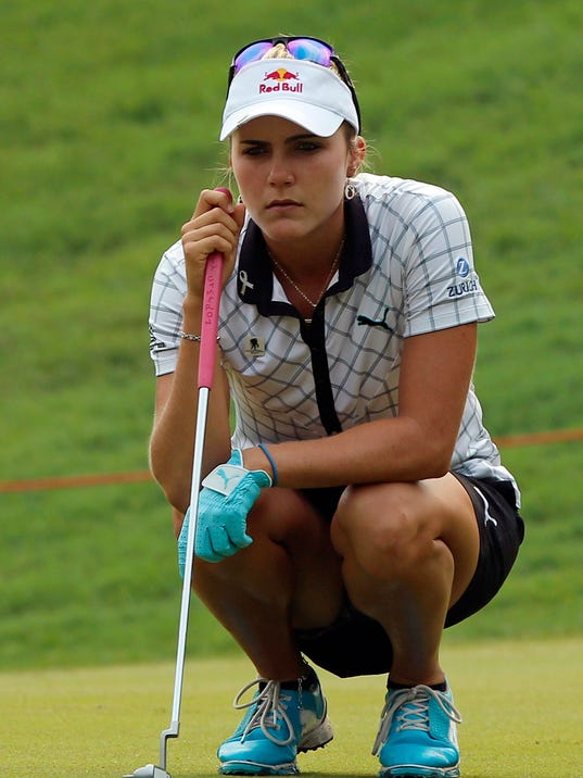 Stacy Lewis Leads By 1 In Lpga S Malaysian Event