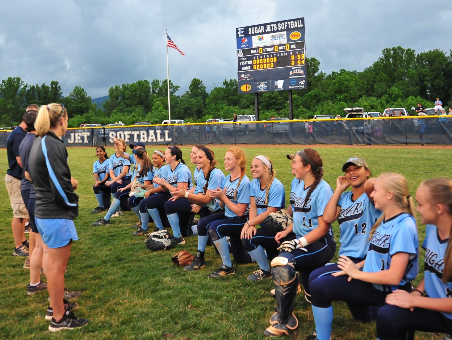 NCHSAA regional softball scoreboard | USA TODAY High School Sports