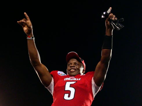 Louisvilel quarterback Teddy Bridgewater completed 35 of 45 passes for 447 yards and three touchdowns.