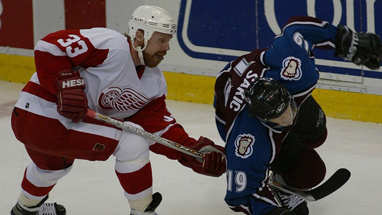 Darren McCarty, Claude Lemieux to hold brawl watch party, Q&A