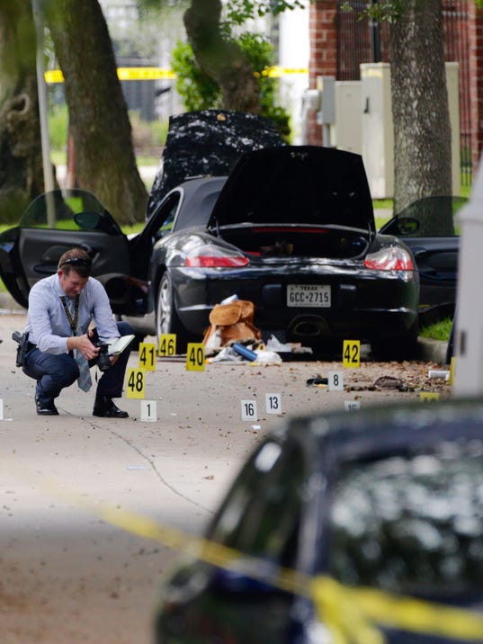 Houston gunman's rampage ends with suspect dead