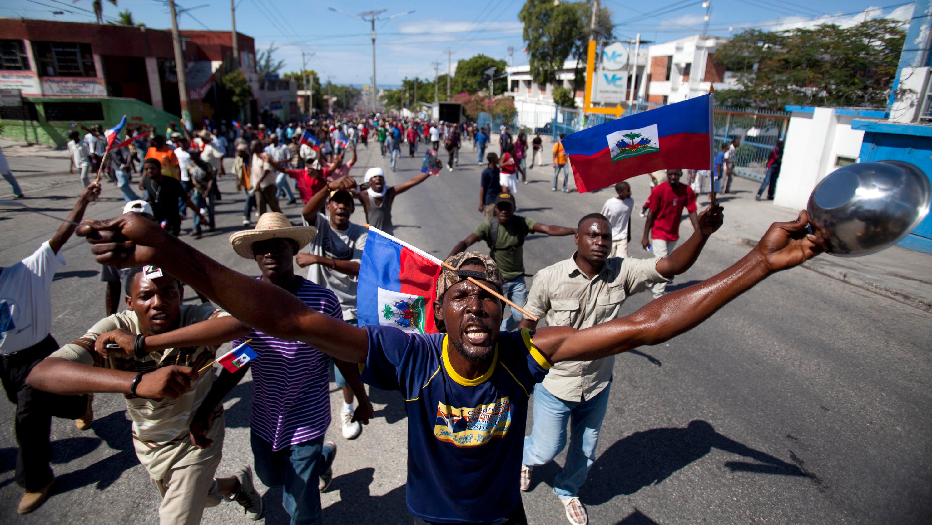 Antigovernment protests in Haiti turn violent