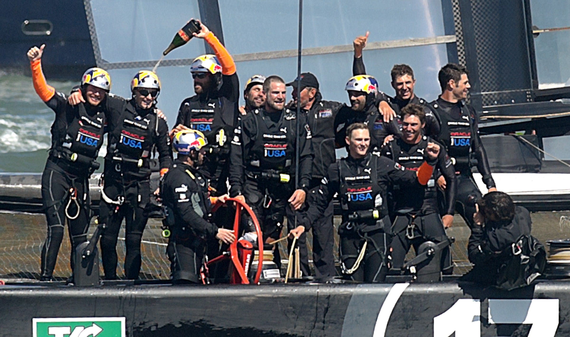 Oracle pulls off stunning comeback in America's Cup