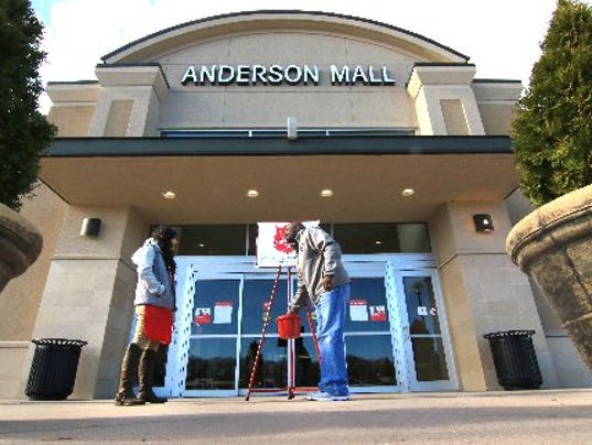 Unruly teens lead to early closure of Anderson Mall