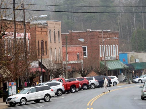 How Small Mountain City Saluda Branded Itself For The Future