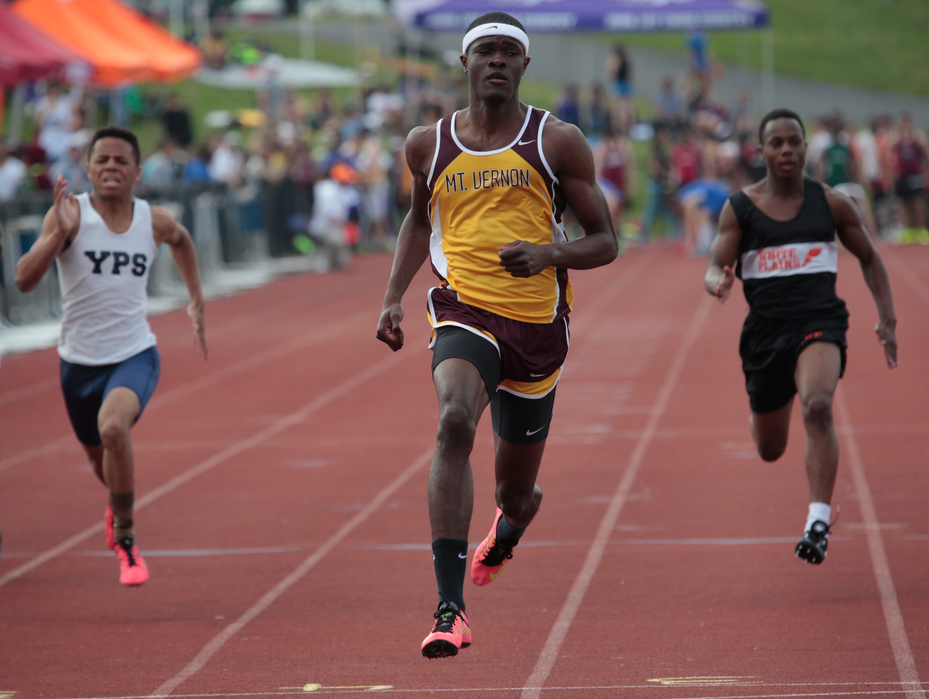 Track Rai Benjamin sets state, Section 1 records USA TODAY High