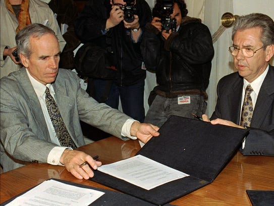 Douglas Tompkins, left, and Juan Villarzu, chief of