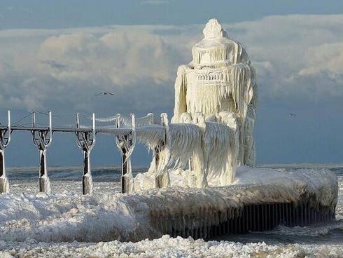 Images of the St. Joseph Lighthouse in St. Joseph, Mich., have gone viral in the wake of the polar vortex.