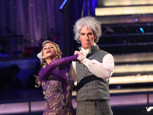 Bill Nye played Beethoven in his Monday night paso doble with pro partner Tyne Stecklein.