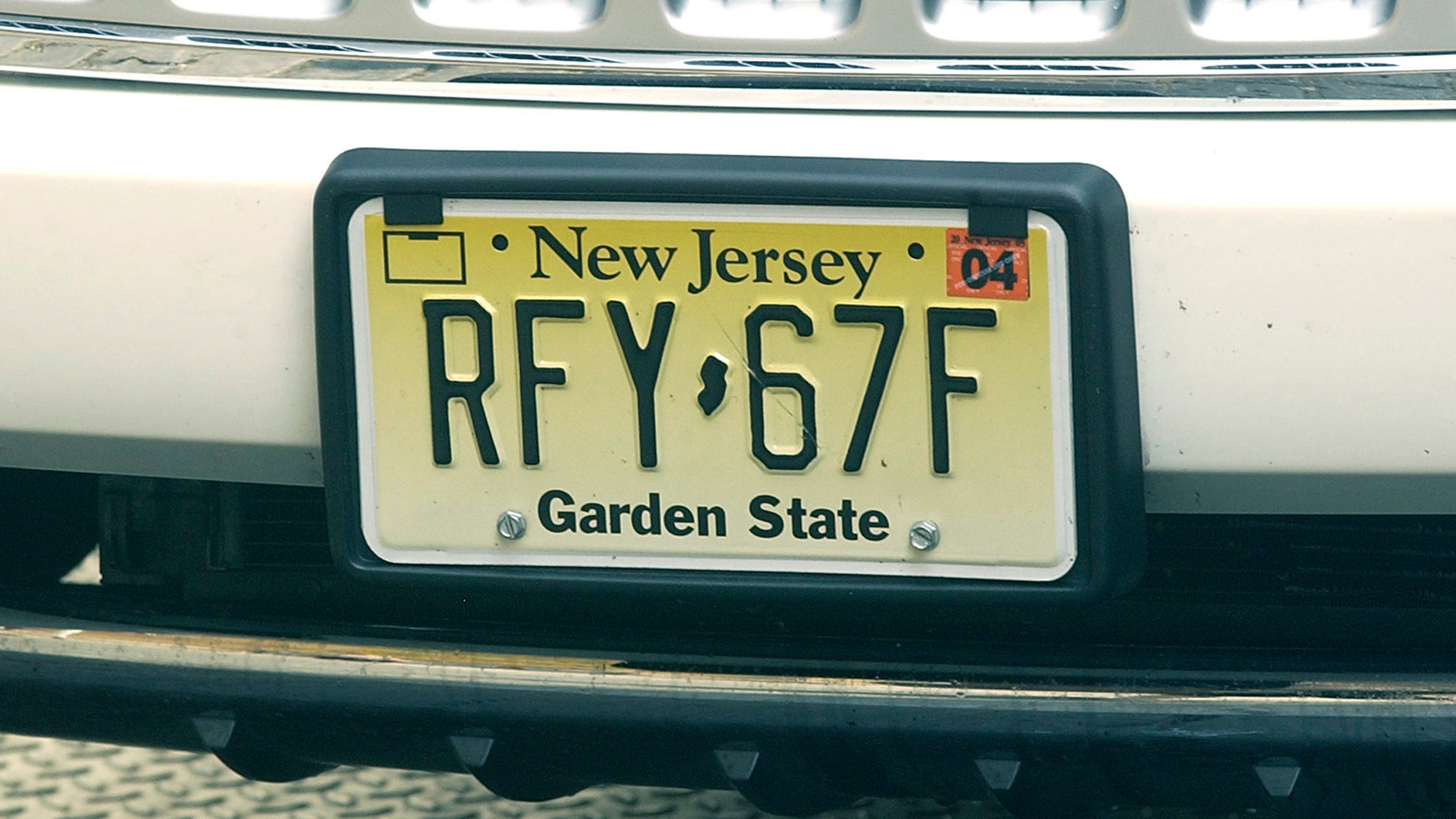 new-jersey-license-plates-go-flat