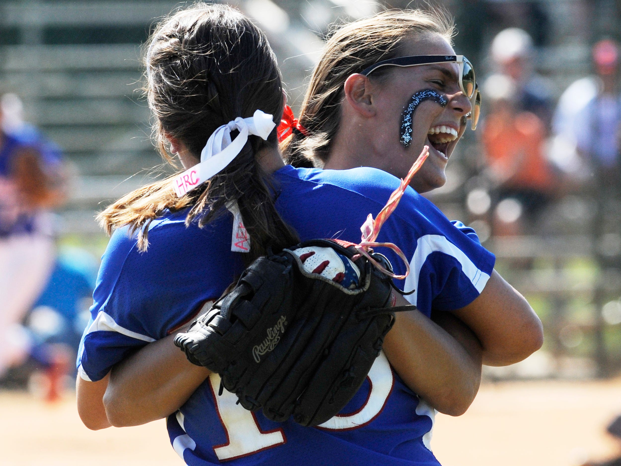 AISA softball: Macon-East wins 4th straight state title | USA TODAY