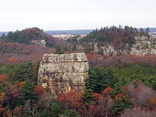 Those Big Rock Formations Along I-94? You Can Hike Around Them At Mill ...