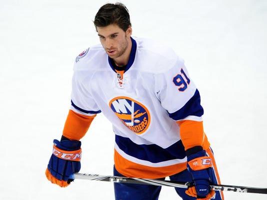 [Image: john-tavares-4_3.jpg]