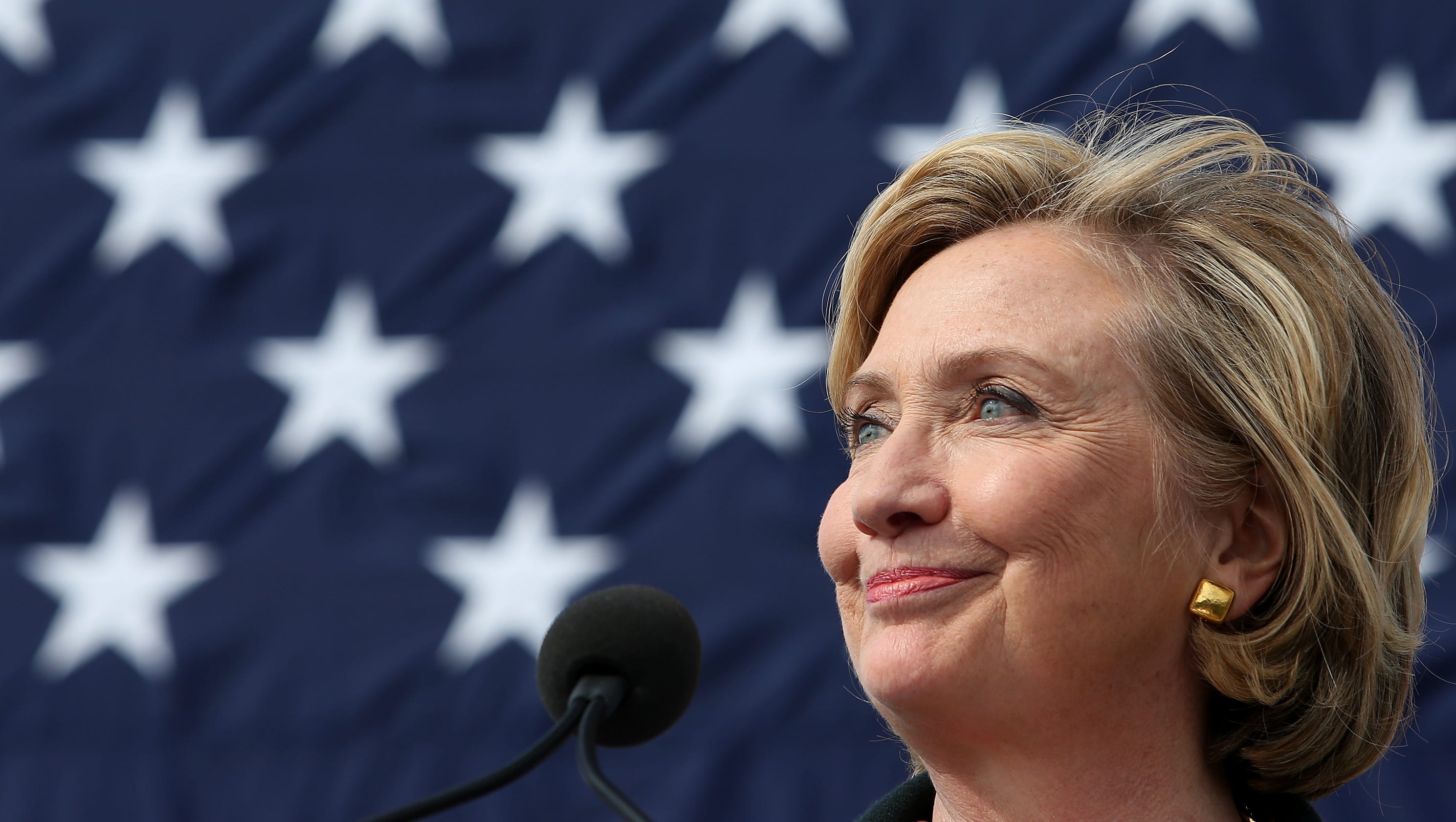 As Hillary Clinton Heads To Iowa 5 Questions Shell Face