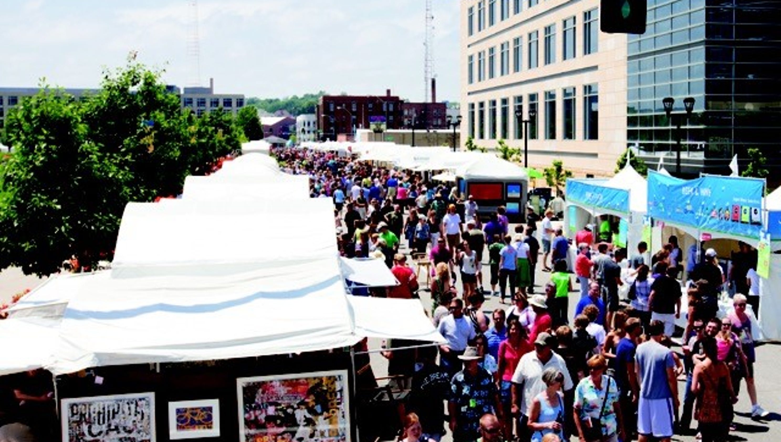 Des Moines Arts Festival VIP Artists' Walk