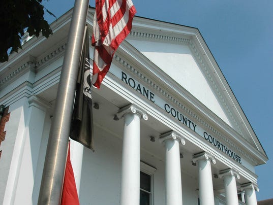 Roane County attorney censured