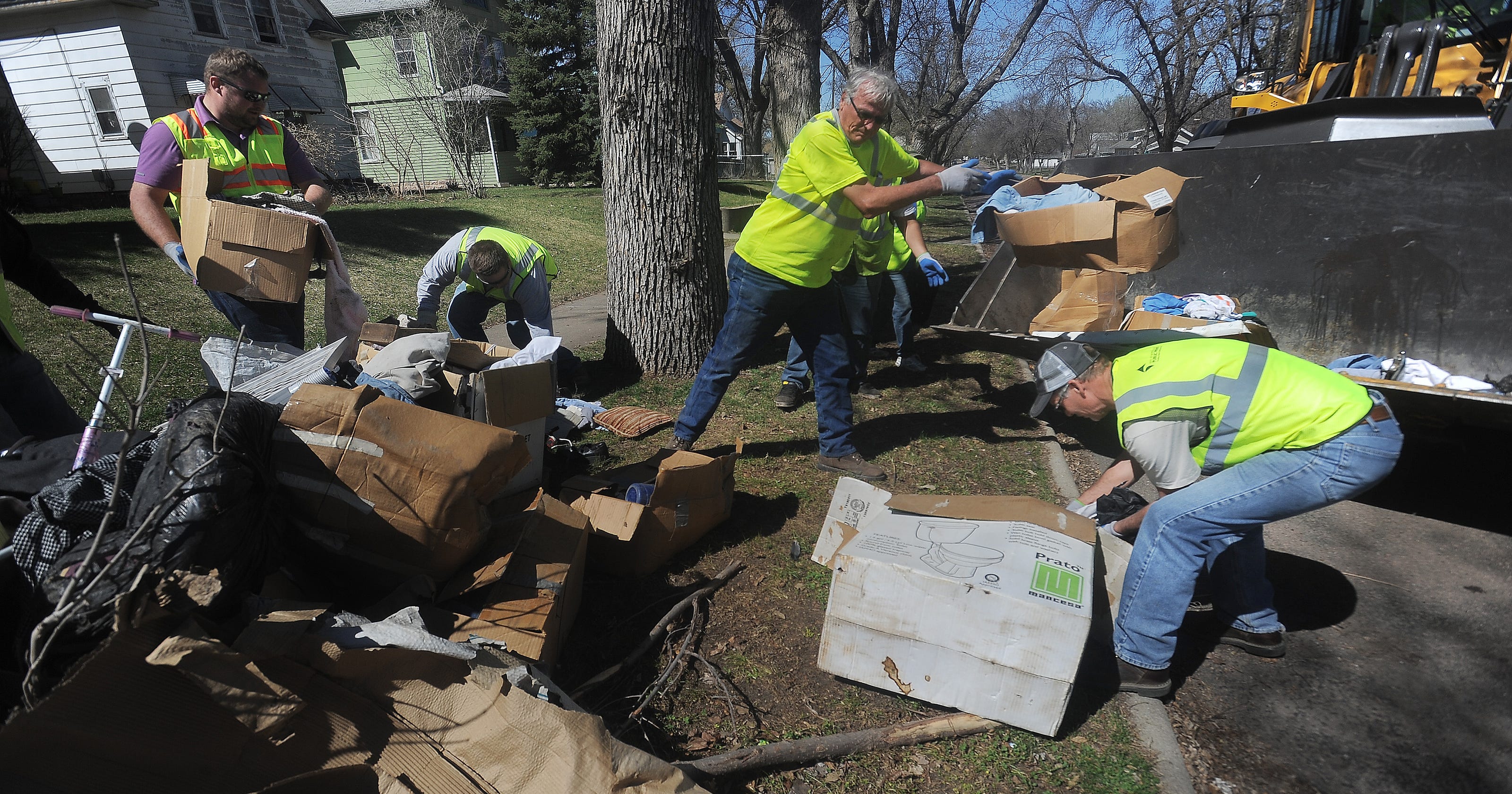 Sioux Falls Project NICE/KEEP neighborhood cleanup this week