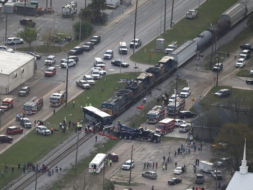 Elderly Couple Among Four Dead After Csx Freight Train Hit Bus In