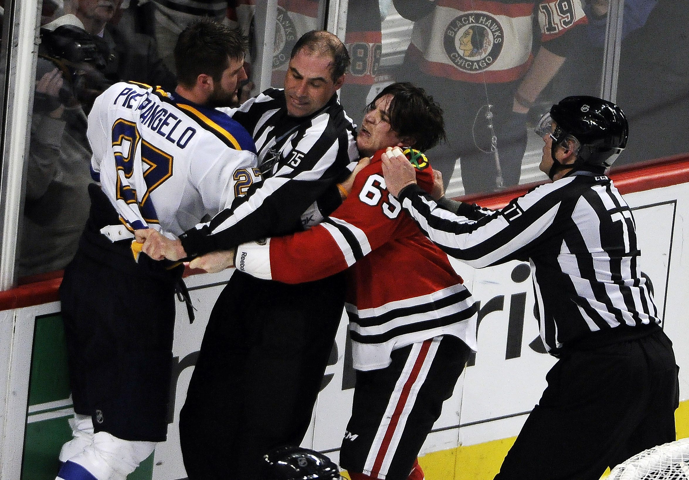 Chicago Blackhawks eliminate St Louis Blues in defence of Stanley Cup, NHL