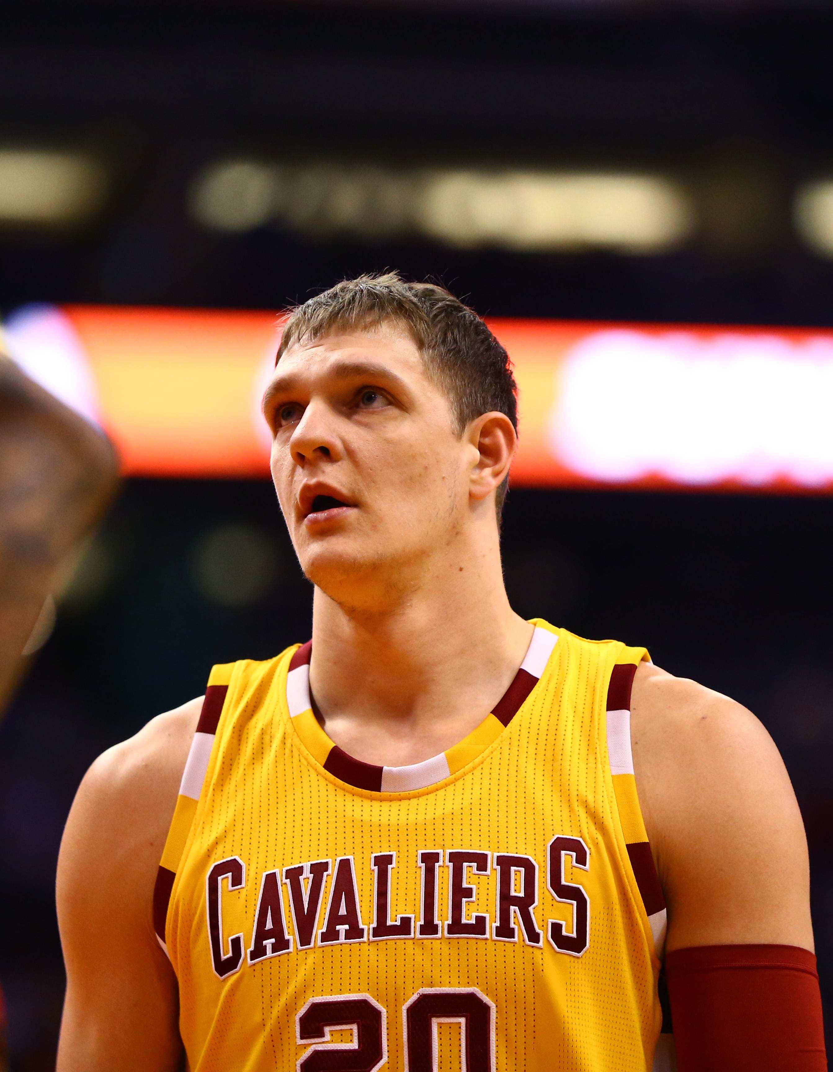 Lakers shut down Timofey Mozgov for the season, focused on developing youth  - Silver Screen and Roll