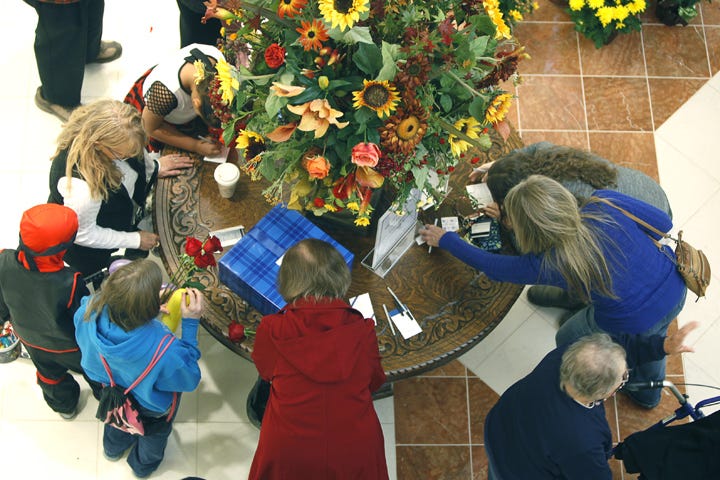 canada goose von maur