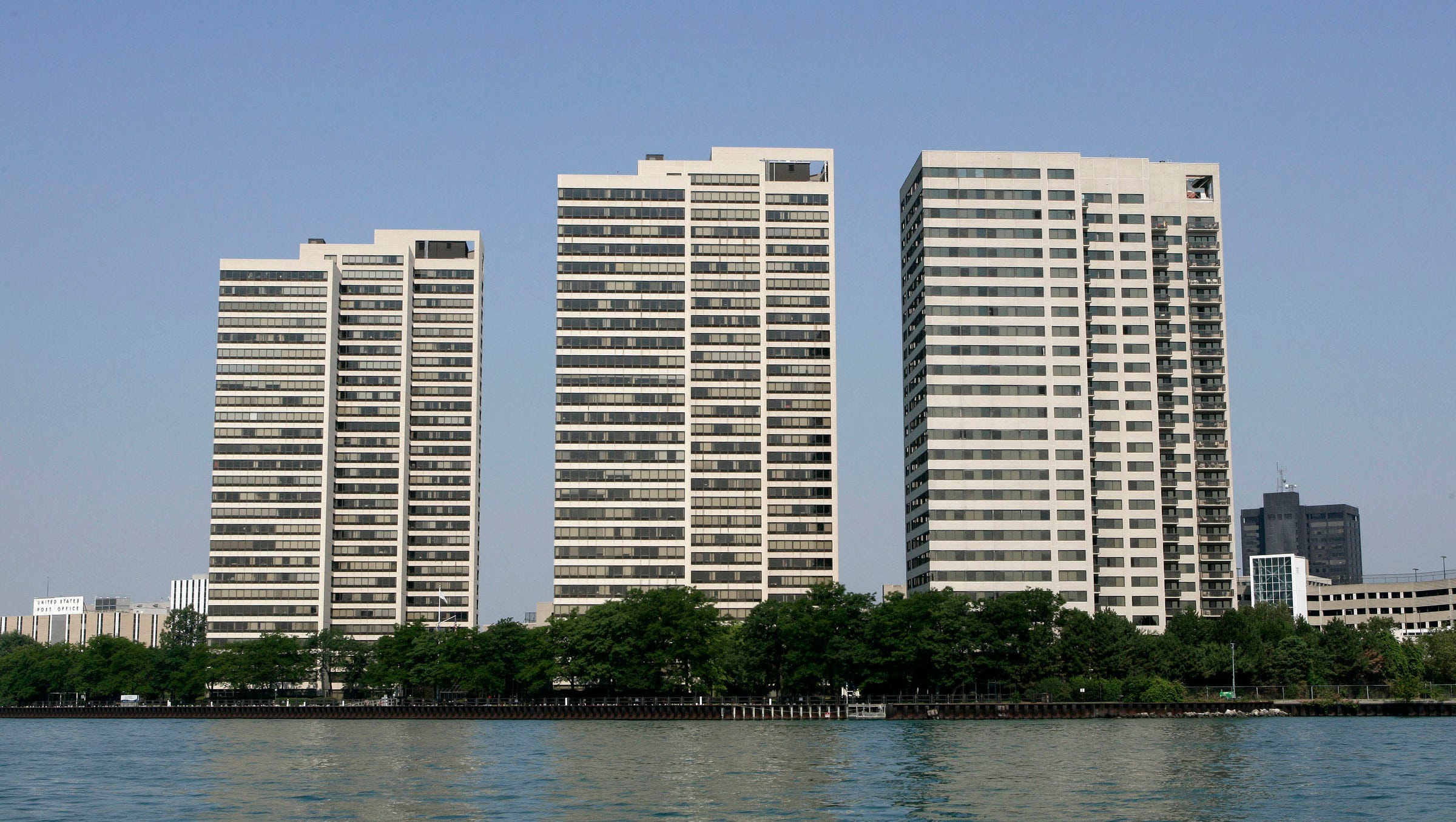 Flooding Forces Detroit Riverfront Towers Residents To Move