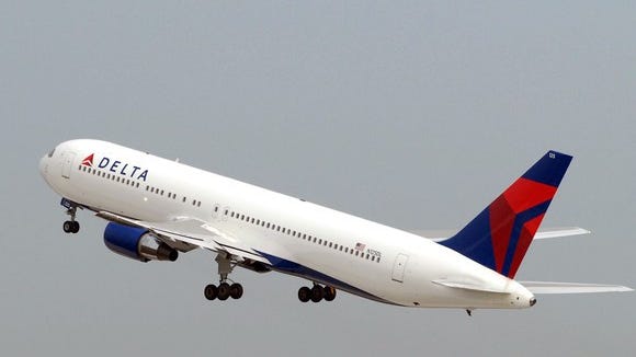 delta airlines half wing triangle