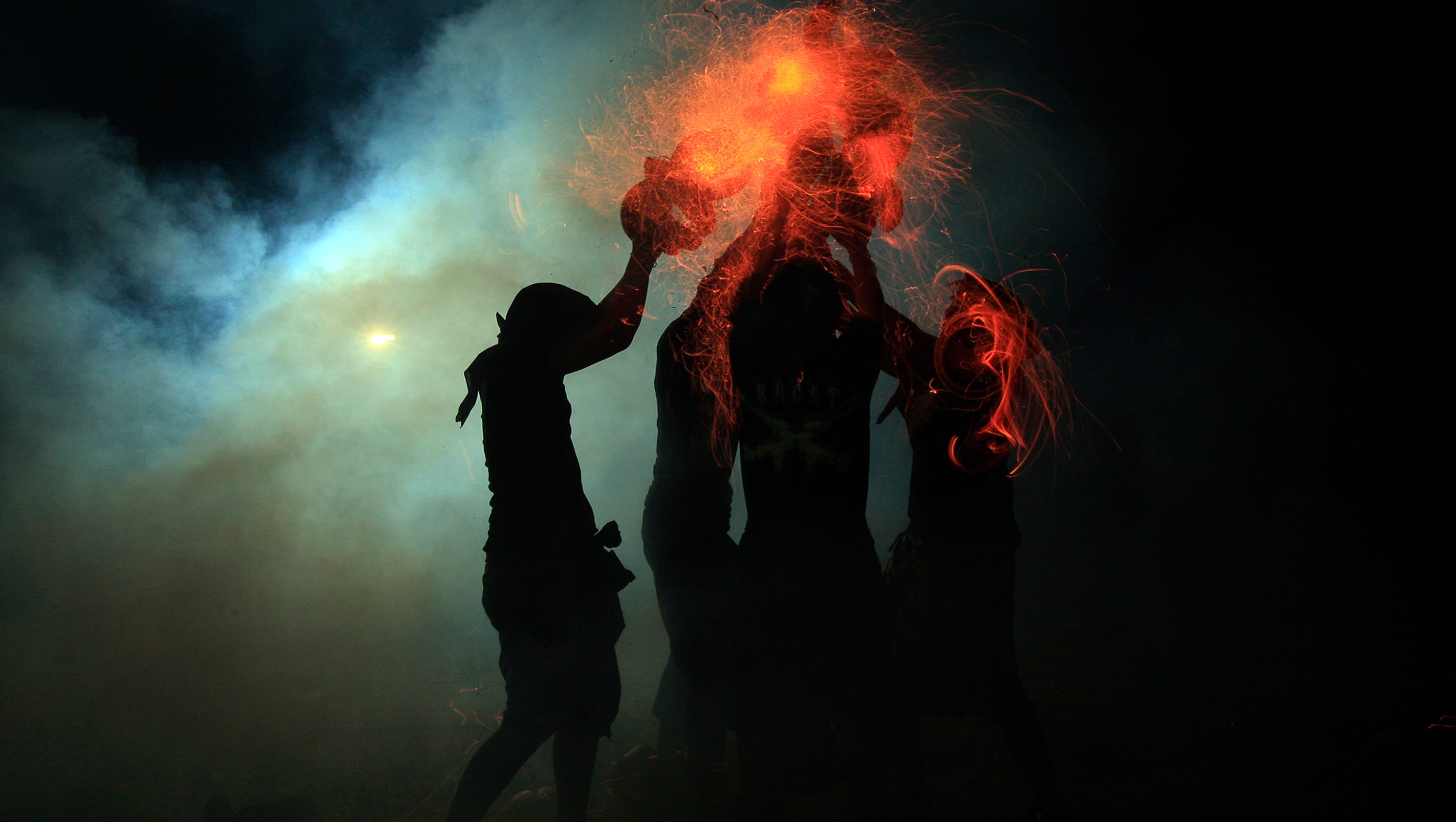 A look at Bali's sacred fire fight ceremony