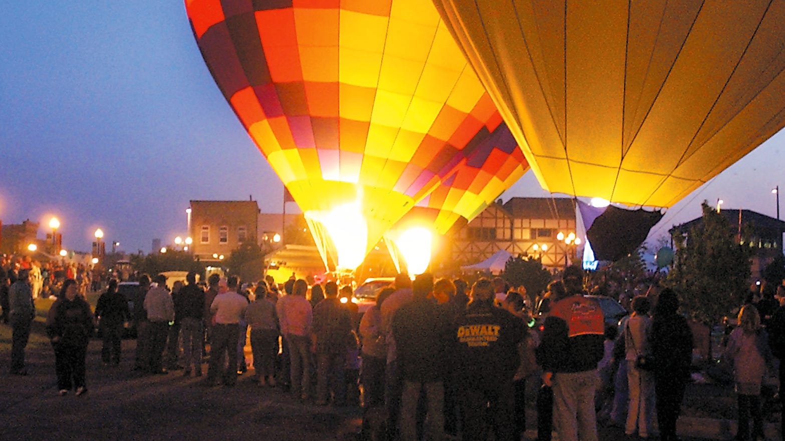New event brings hot air balloons back to Manitowoc