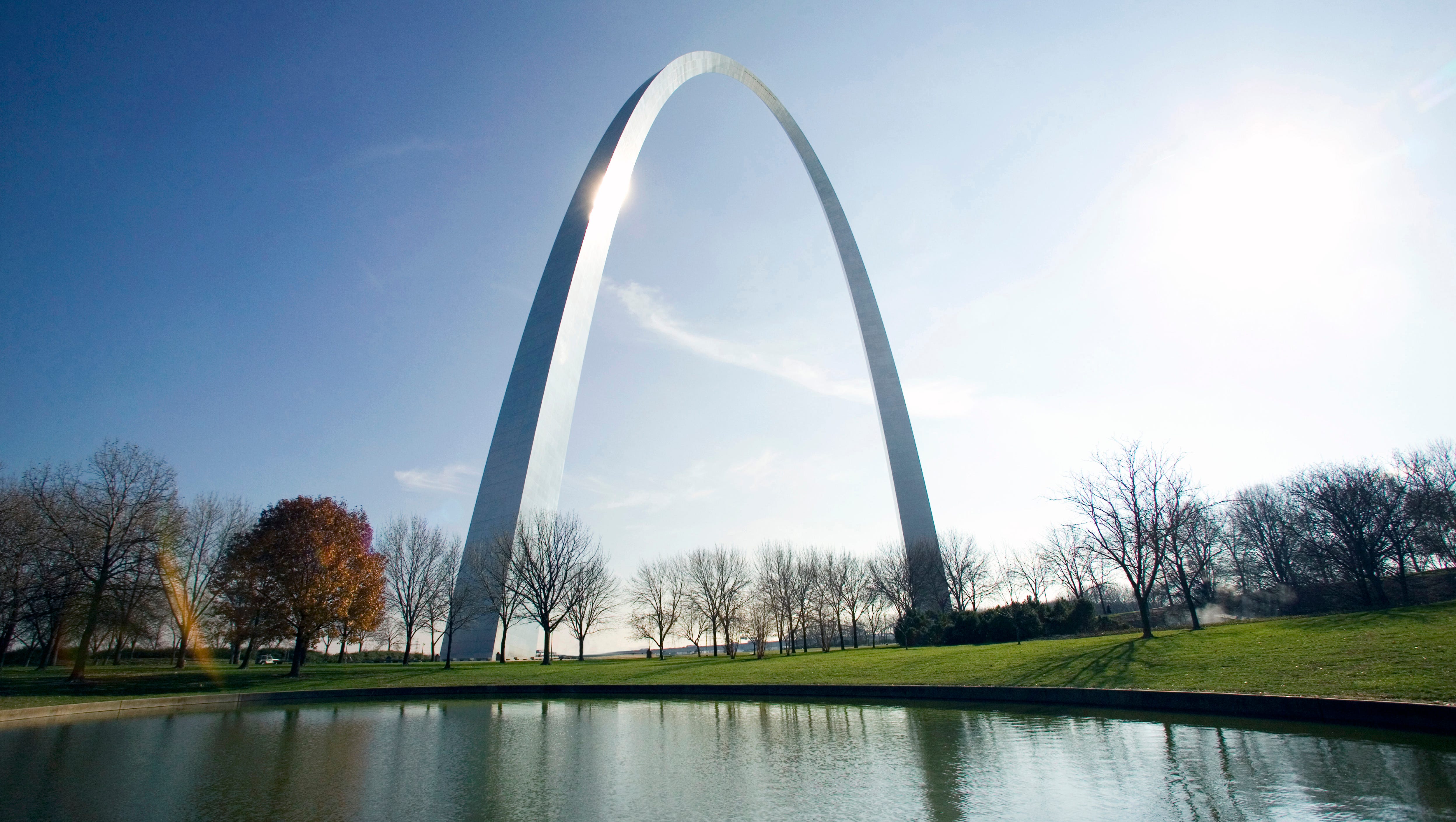 st louis arch bomb