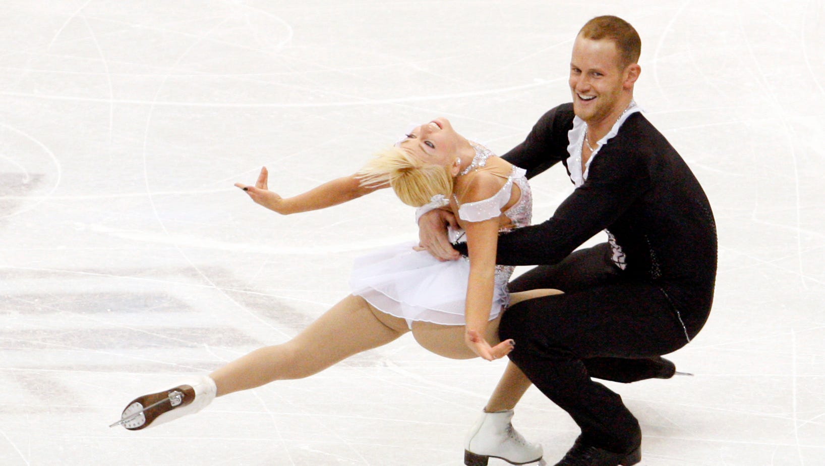 For U.S. pairs skaters, holidays are cut short