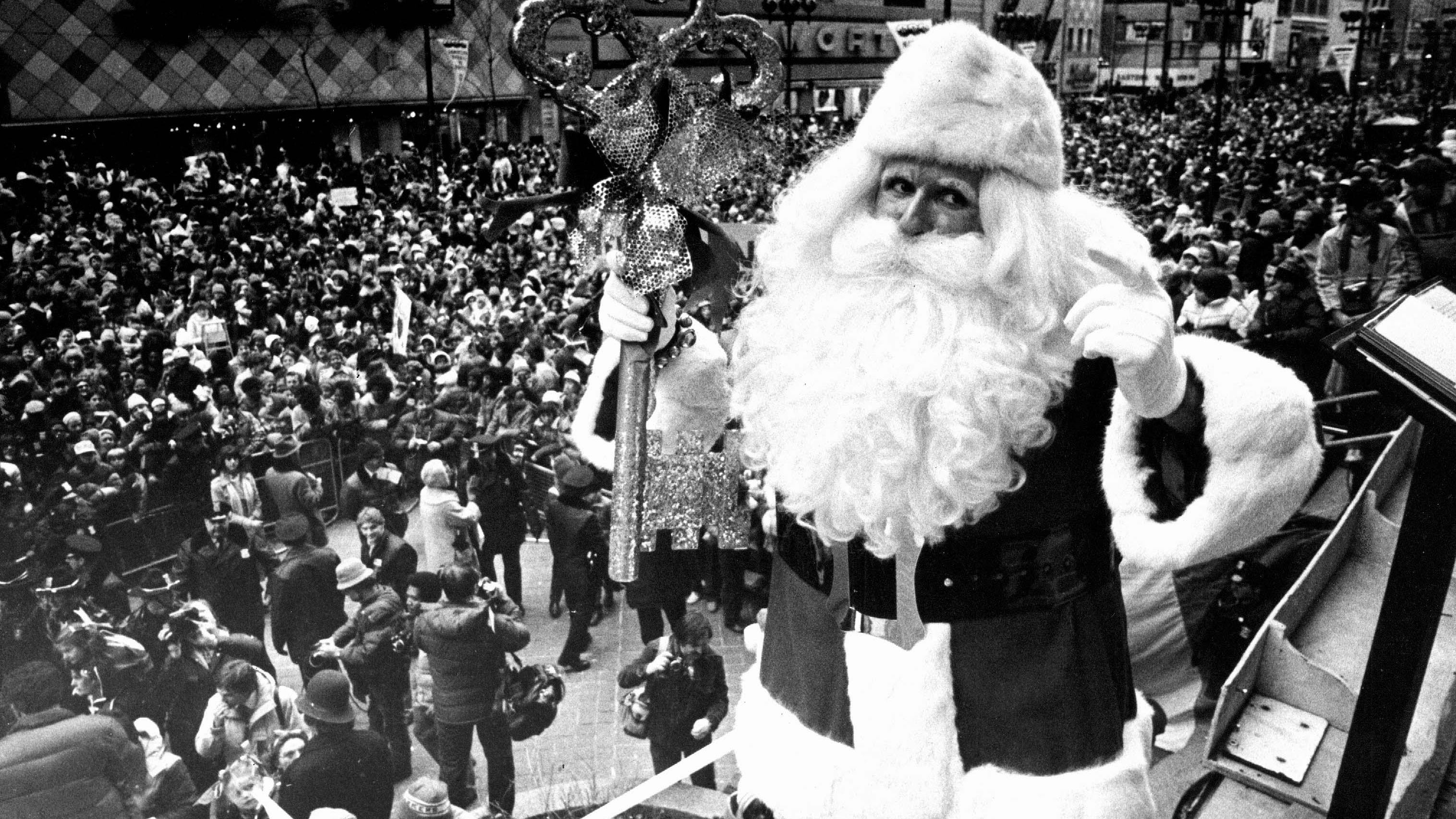 Detroit Christmas Parade 2022 Detroiters Over 90 Share Thanksgiving Parade Memories