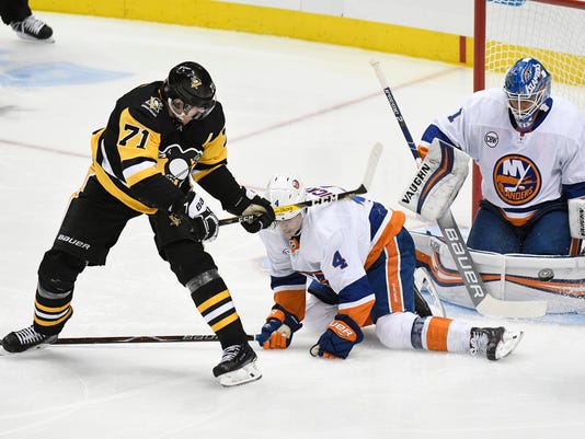 Islanders_Penguins_Hockey_63497.jpg
