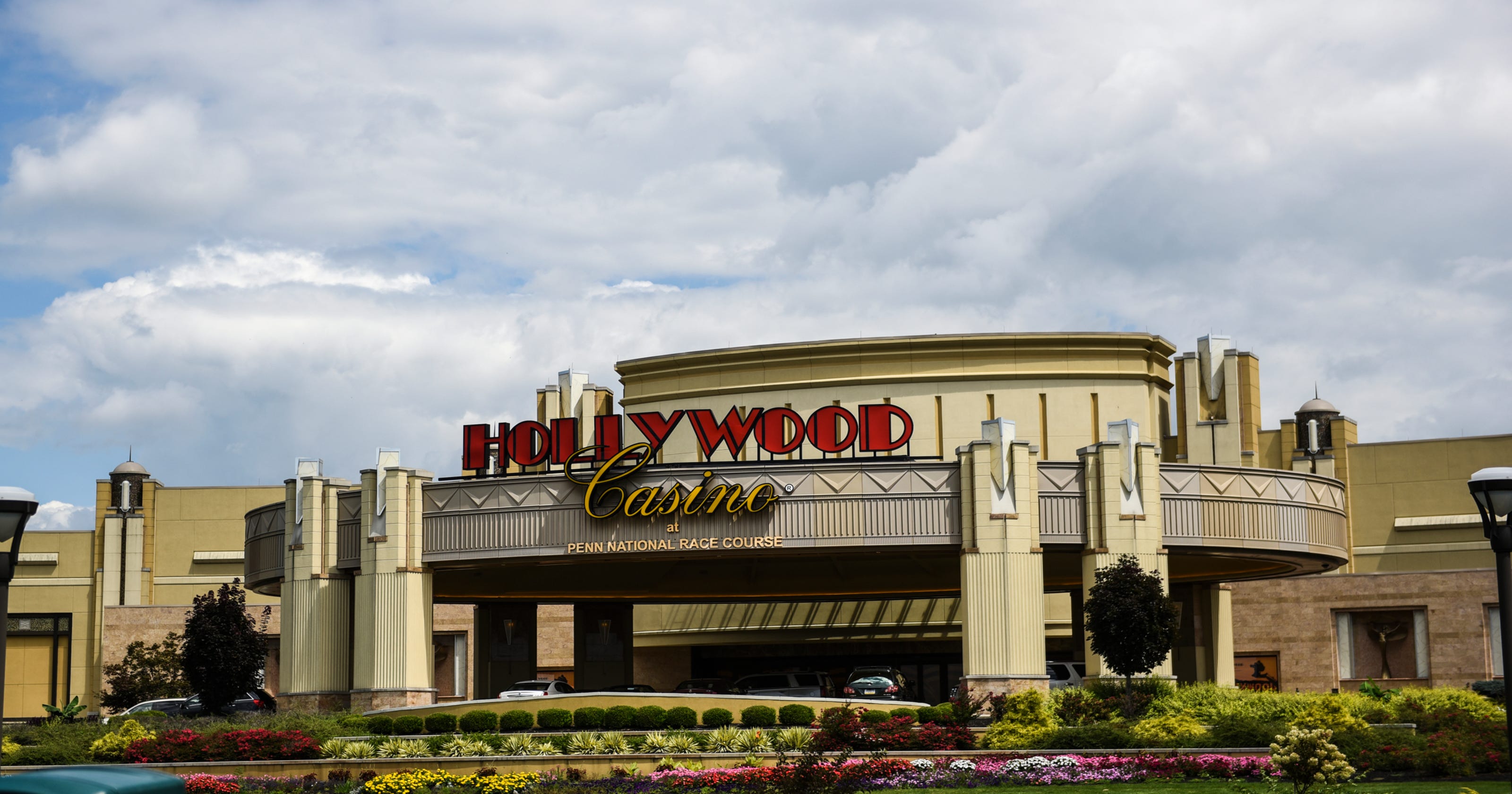 Top Hotels Closest To Hollywood Casino In Lawrenceburg E1ADWF