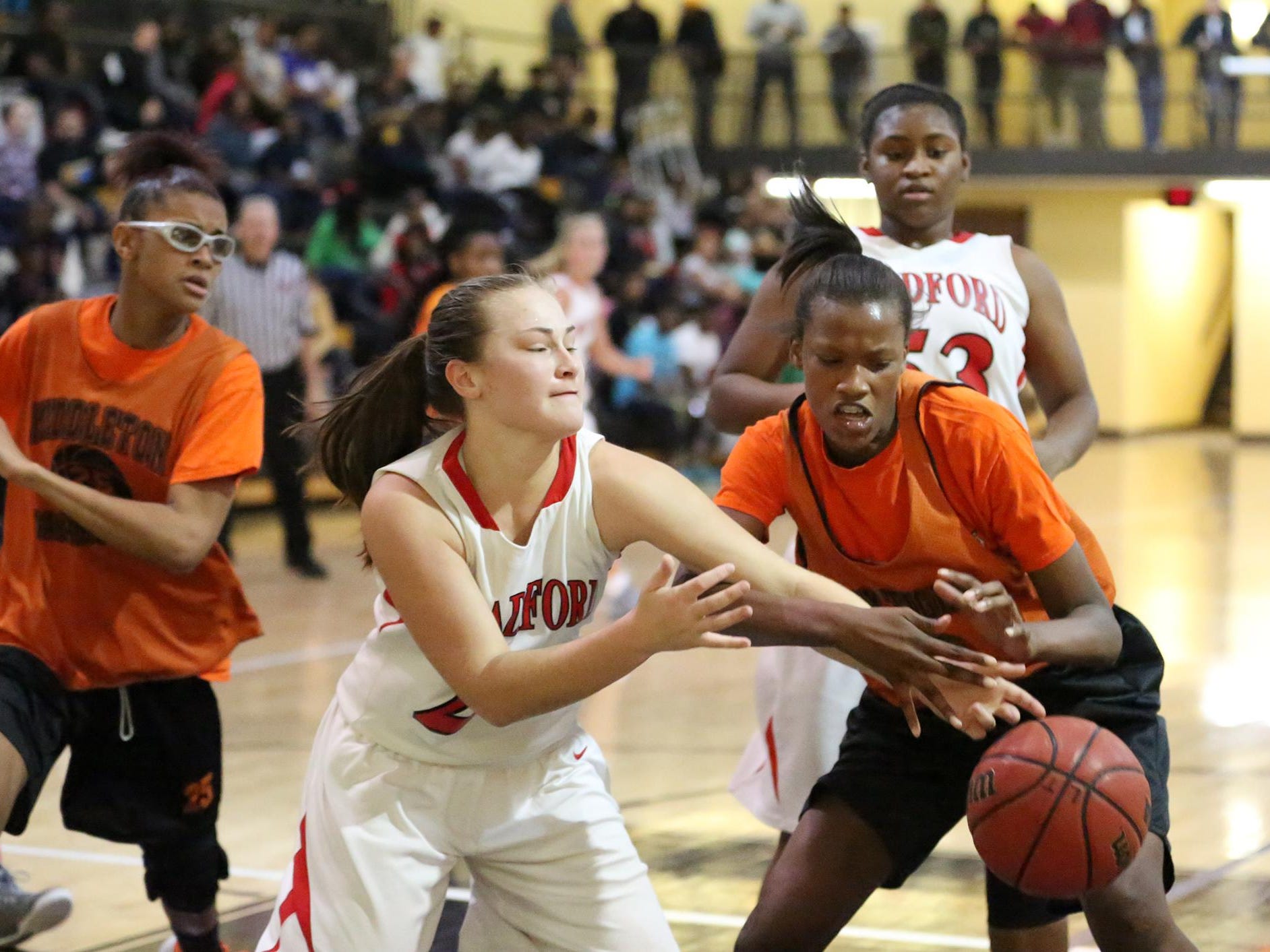 Peabody hosts basketball jamboree | USA TODAY High School Sports