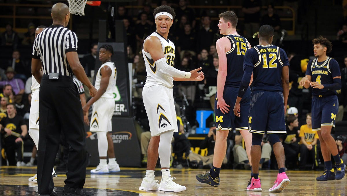 Photos: Iowa vs. Michigan men's basketball