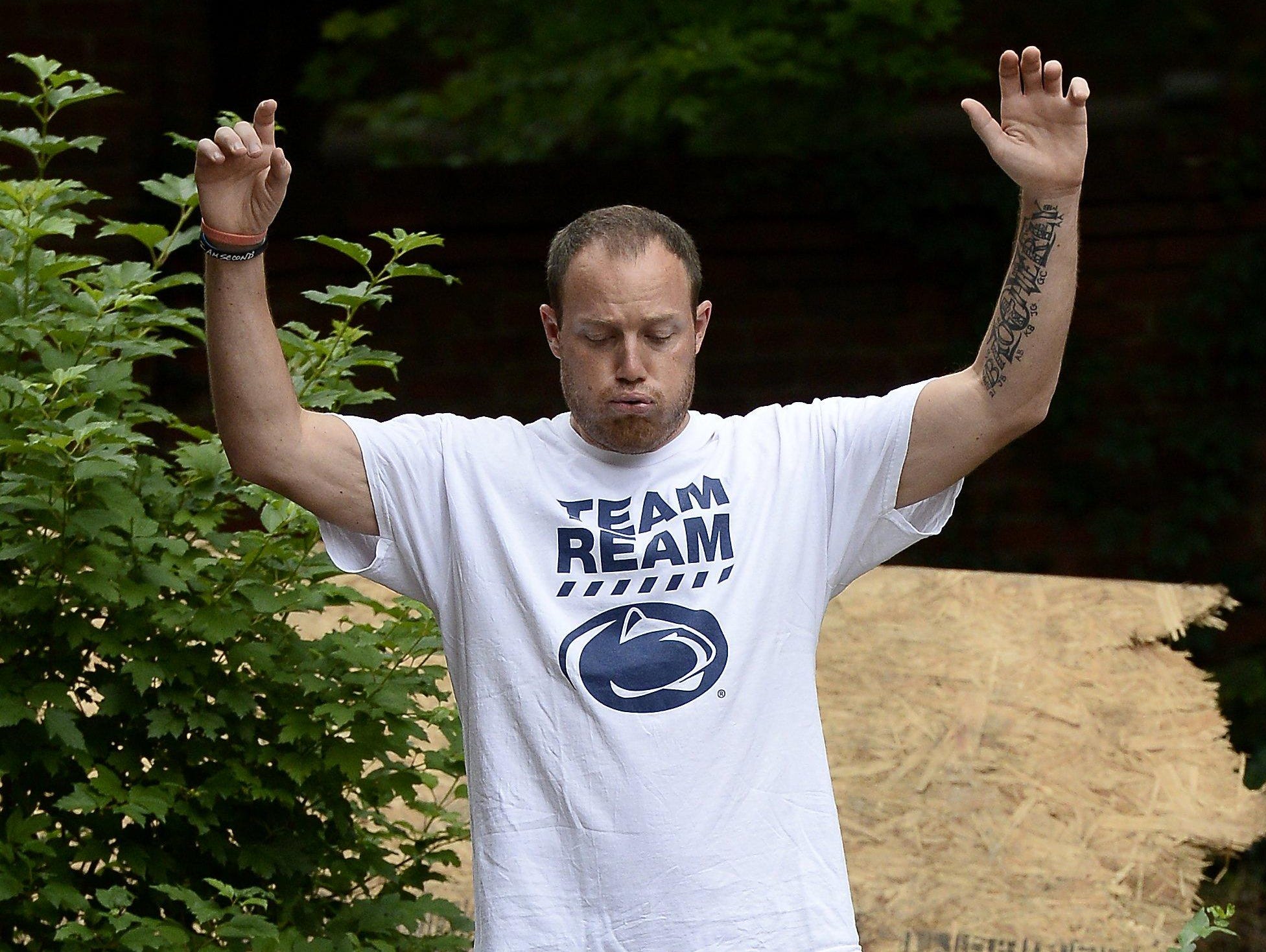 Ex-NFLer Tim Shaw fights ALS: ‘What I see is a lot of hope’ | USA TODAY ...