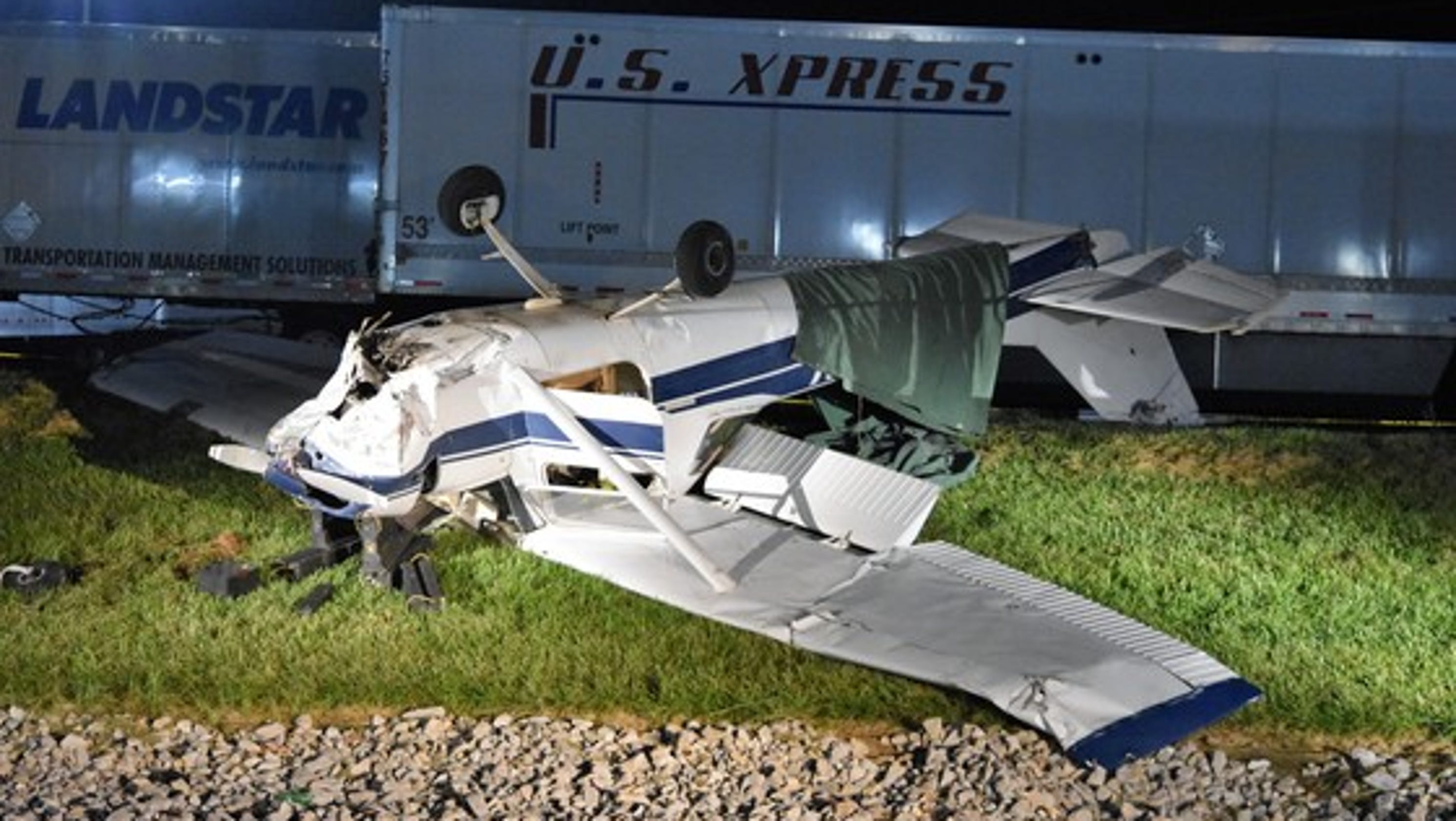 Plane crash in Indiana factory parking lot hurts 2