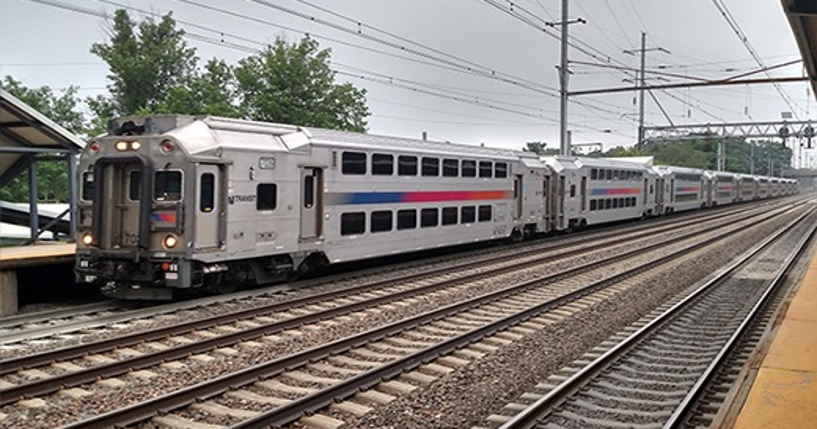 mayors-legislators-discuss-direct-nyc-train-for-nj-transit-raritan