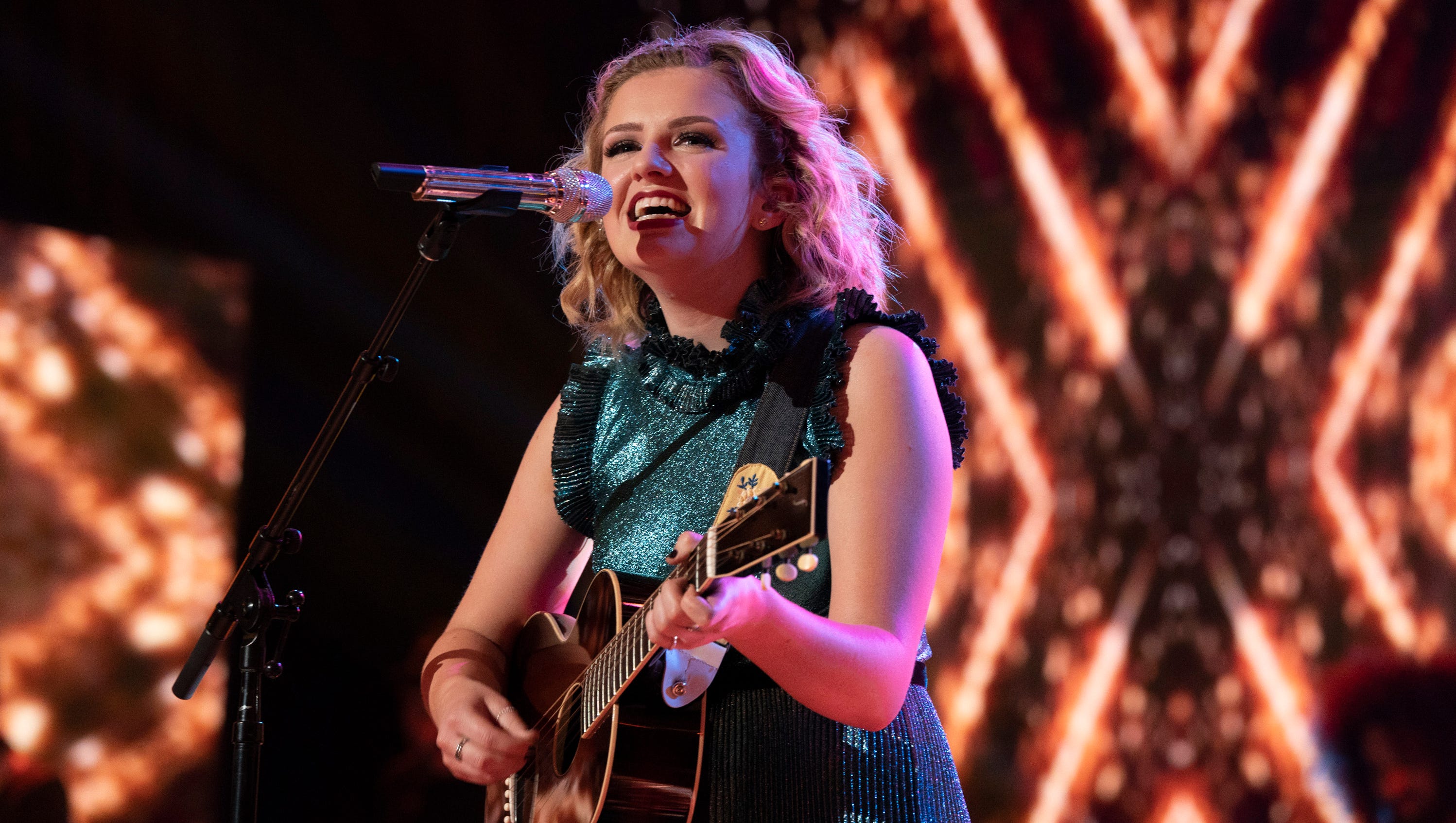 Iowa's 'Idol' winner Maddie Poppe announces two home state concerts