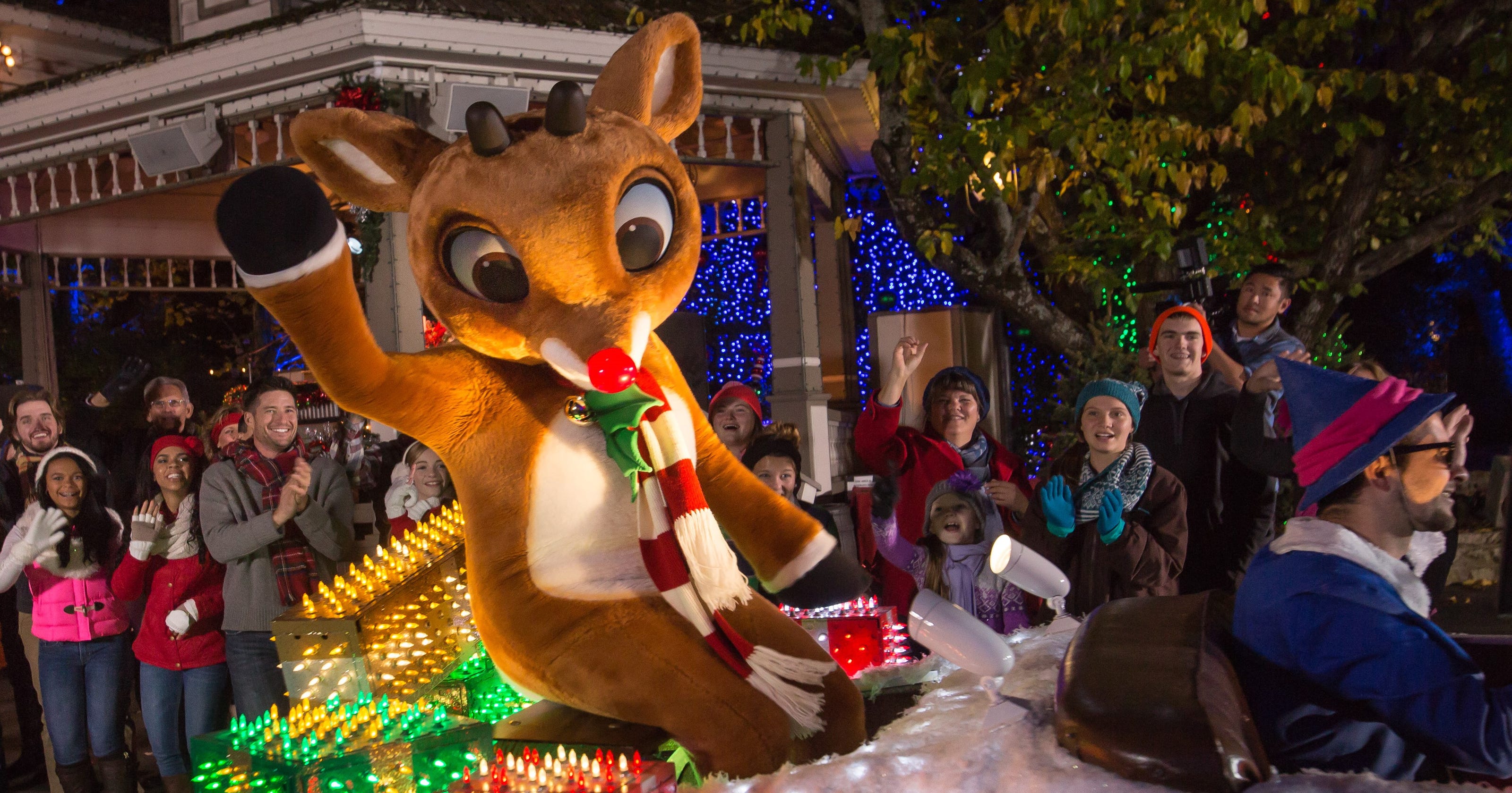 Silver Dollar City's new 1 million parade features Rudolph