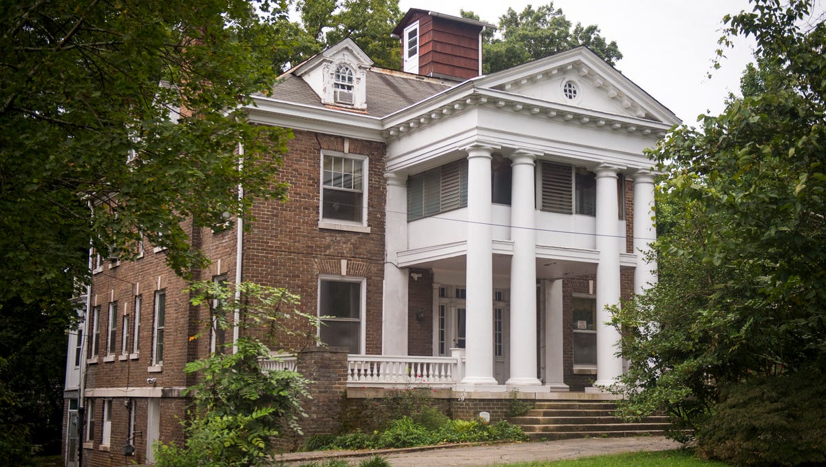 A look inside the Dexter Christenberry house