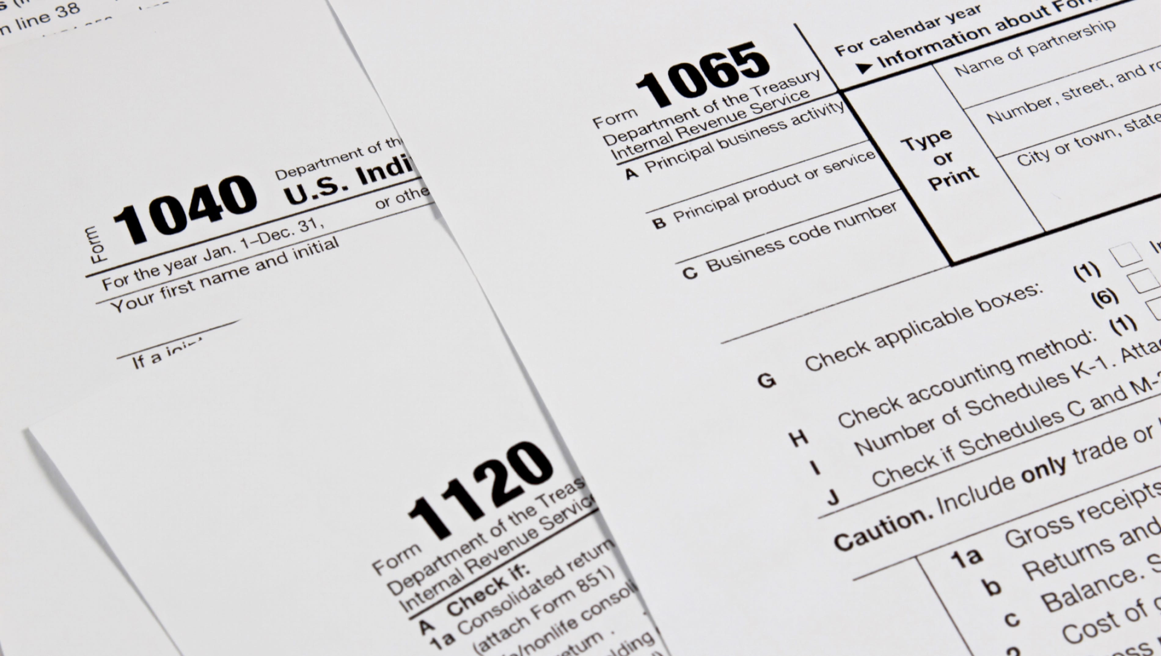 USPS Mail Tax Returns By April 18   635955017865857192 ThinkstockPhotos 513308436 