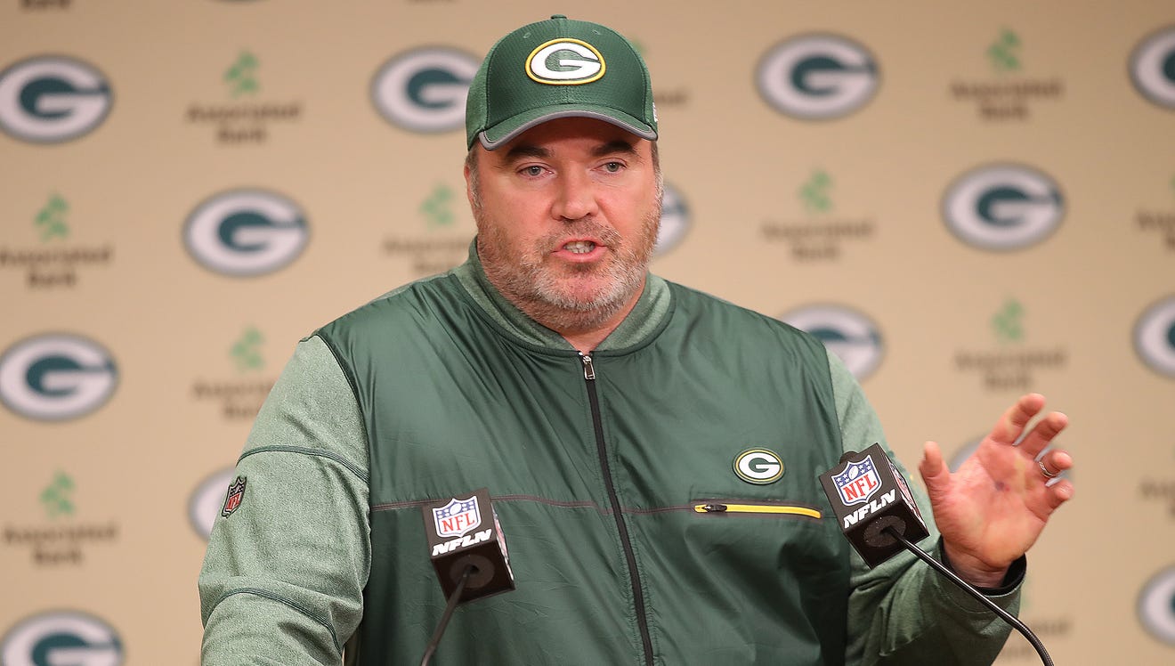 Packers coach Mike McCarthy unveils revamped coaching staff