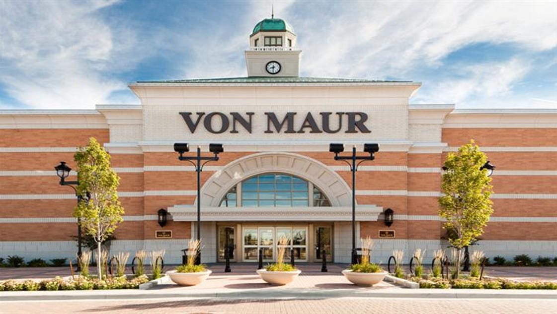 Best Women’s Clothing Store: Von Maur