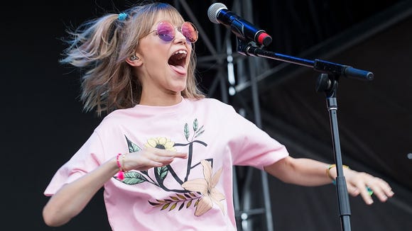 Grace VanderWaal sang on 'The Late Show with Stephen ...