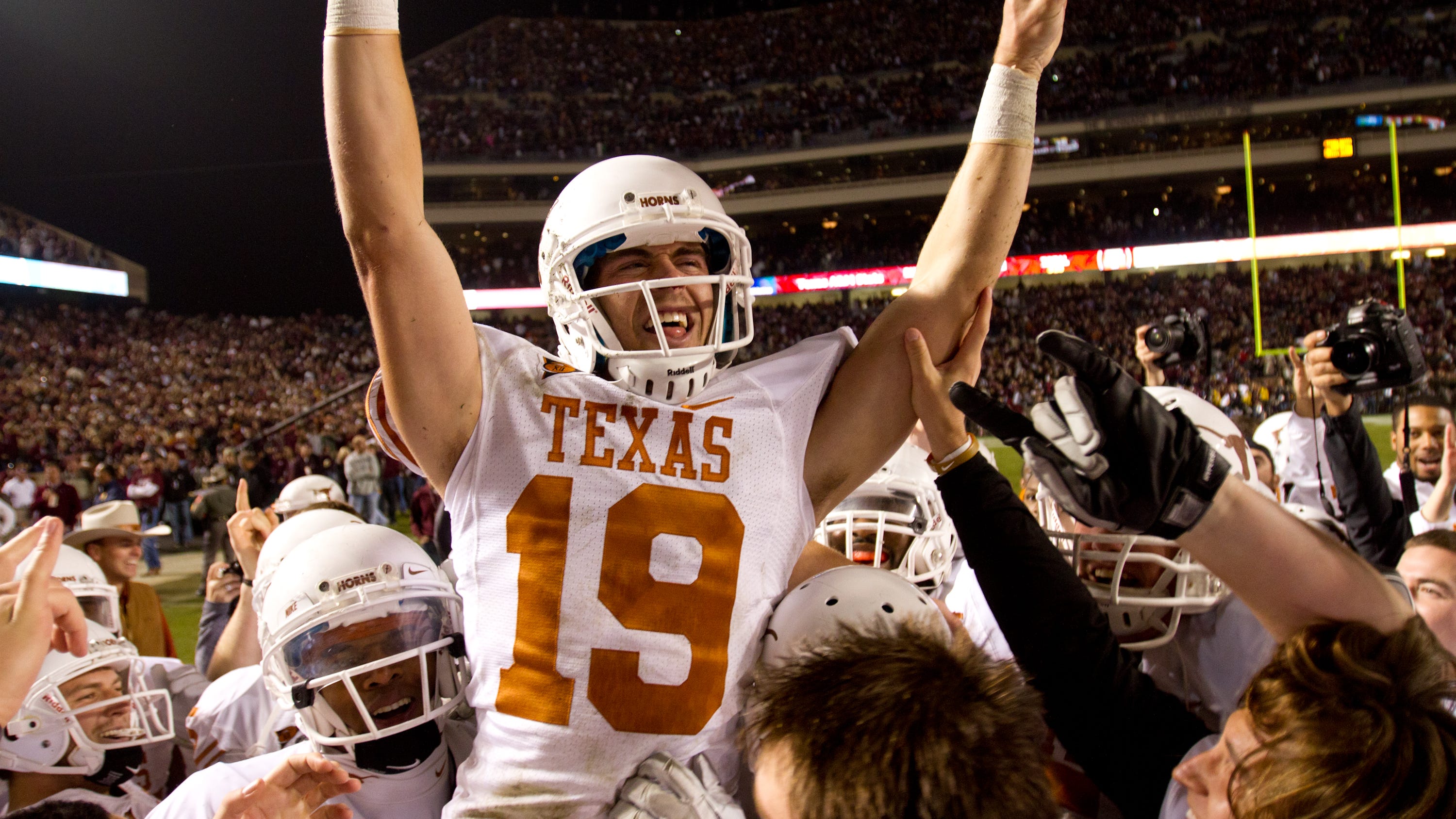 Texas Longhorns Have Impressive Record Against SEC Football Teams