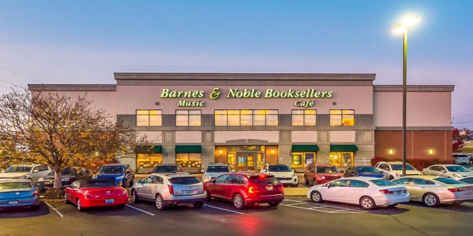 Evansville Barnes Noble Store To Stay But Building For Sale